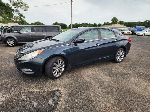 Used 2011 Hyundai Sonata SE FWD image 11