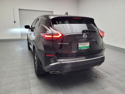 Used 2019 Nissan Murano S image 6