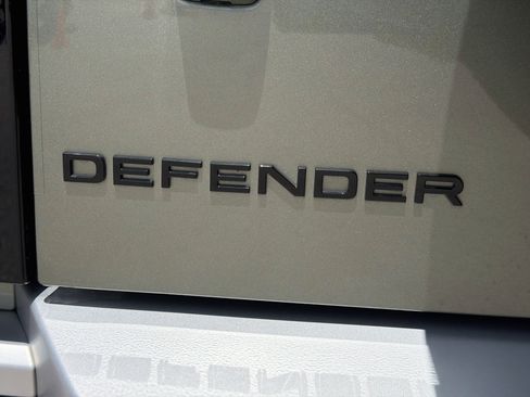 Used 2025 Land Rover Defender 110 S AWD/4WD image 11
