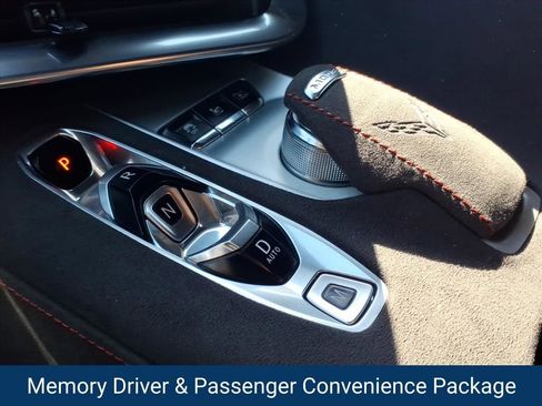 Certified 2024 Chevrolet Corvette Stingray Premium Cpe w/ Z51 Performance Package RWD image 4