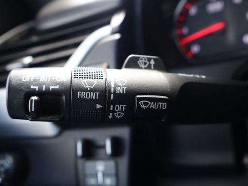 Used 2015 GMC Yukon SLE w/ Convenience Package image 32