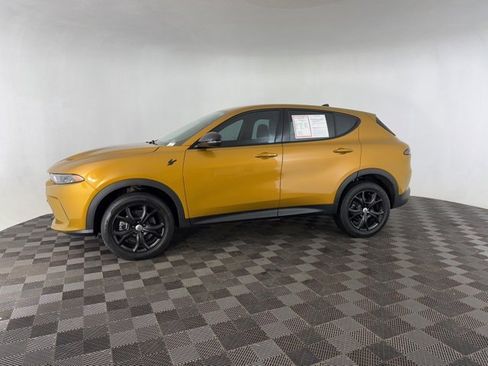 Used 2024 Dodge Hornet GT w/ GT Blacktop Package image 3