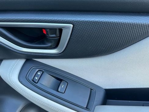 Used 2022 Subaru Forester Base image 19