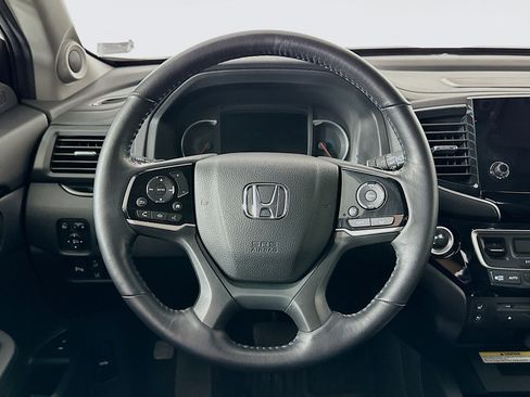 Used 2021 Honda Pilot Elite image 18