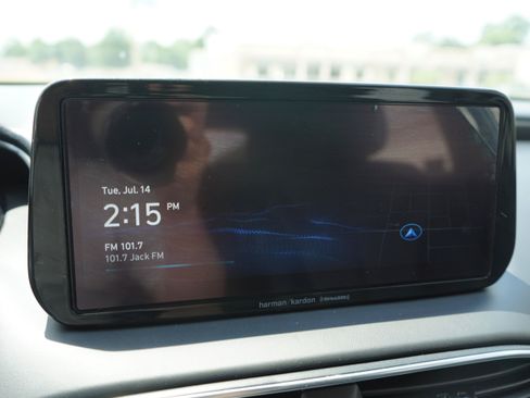 Used 2022 Hyundai Santa Fe SEL w/ Convenience + Premium Package FWD image 14