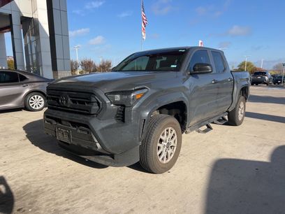 Used 2025 Toyota Tacoma SR