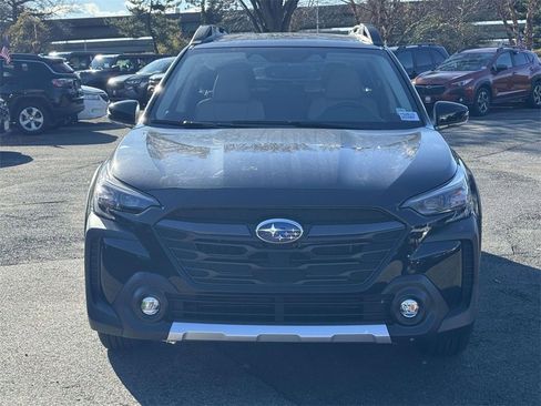 New 2025 Subaru Outback Limited image 3