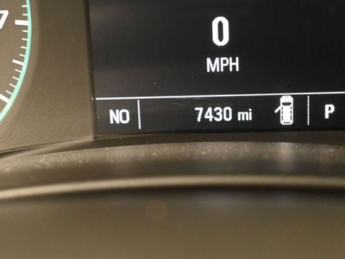 Used 2023 Chevrolet Equinox LS image 30