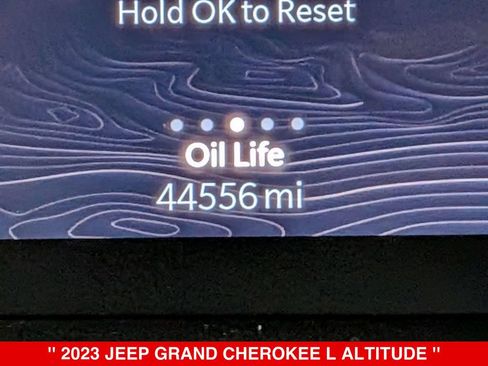 Used 2023 Jeep Grand Cherokee L Laredo AWD/4WD image 20