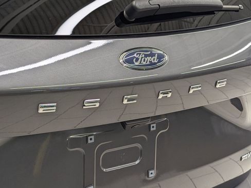 Used 2022 Ford Escape SE w/ Convenience Package image 34