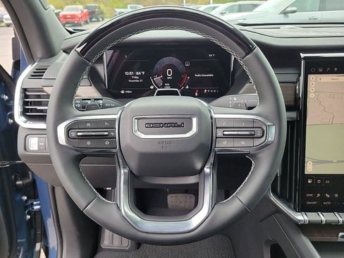 New 2026 GMC Acadia Denali w/ Super Cruise Package image 21