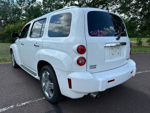 Used 2010 Chevrolet HHR LT w/ LT Preferred Equipment Group image 5