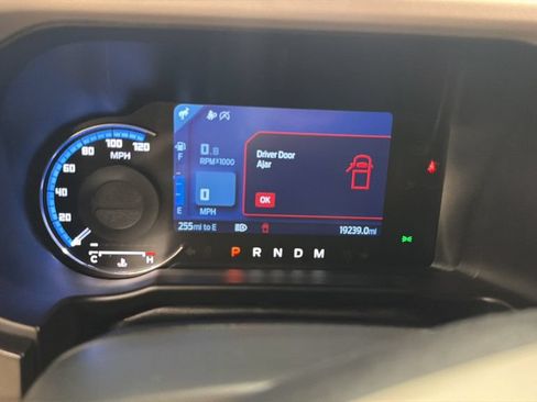 Used 2023 Ford Bronco Wildtrak AWD/4WD image 13