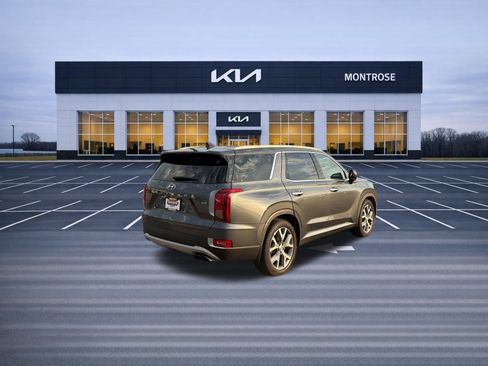 Used 2021 Hyundai Palisade SEL w/ Premium Package image 5