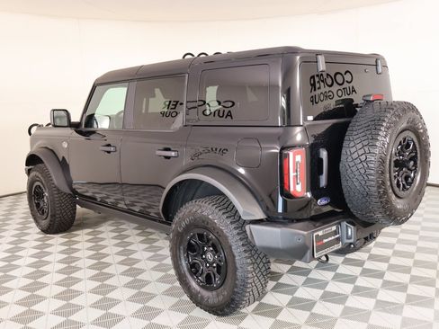 Used 2024 Ford Bronco Wildtrak AWD/4WD image 23