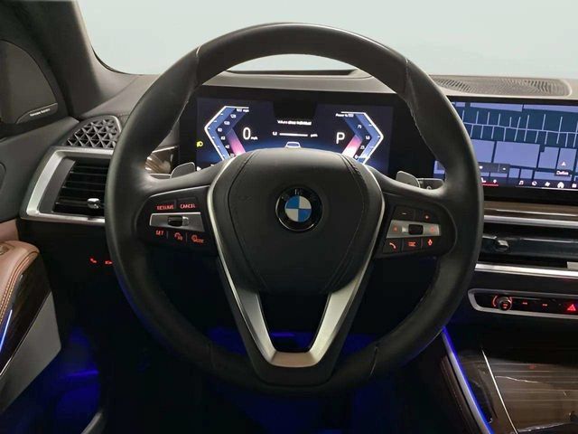 Used 2026 BMW X5 xDrive40i AWD/4WD image 11