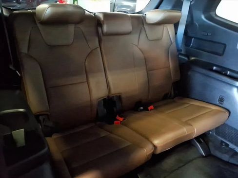 Used 2020 Kia Telluride SX w/ SX Prestige Package AWD/4WD image 10