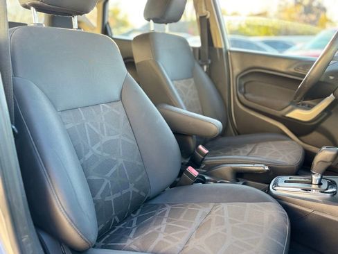 Used 2012 Ford Fiesta SES image 13