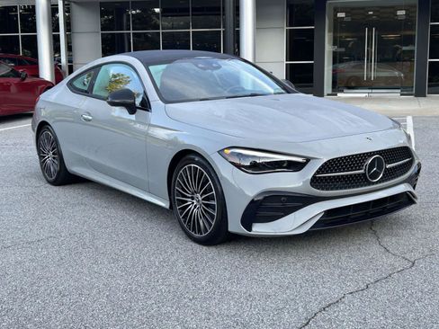 Certified 2024 Mercedes-Benz CLE 300 4MATIC Coupe image 4