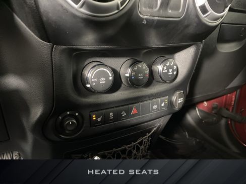 Used 2012 Jeep Wrangler Sahara w/ Dual Top Group AWD/4WD image 4