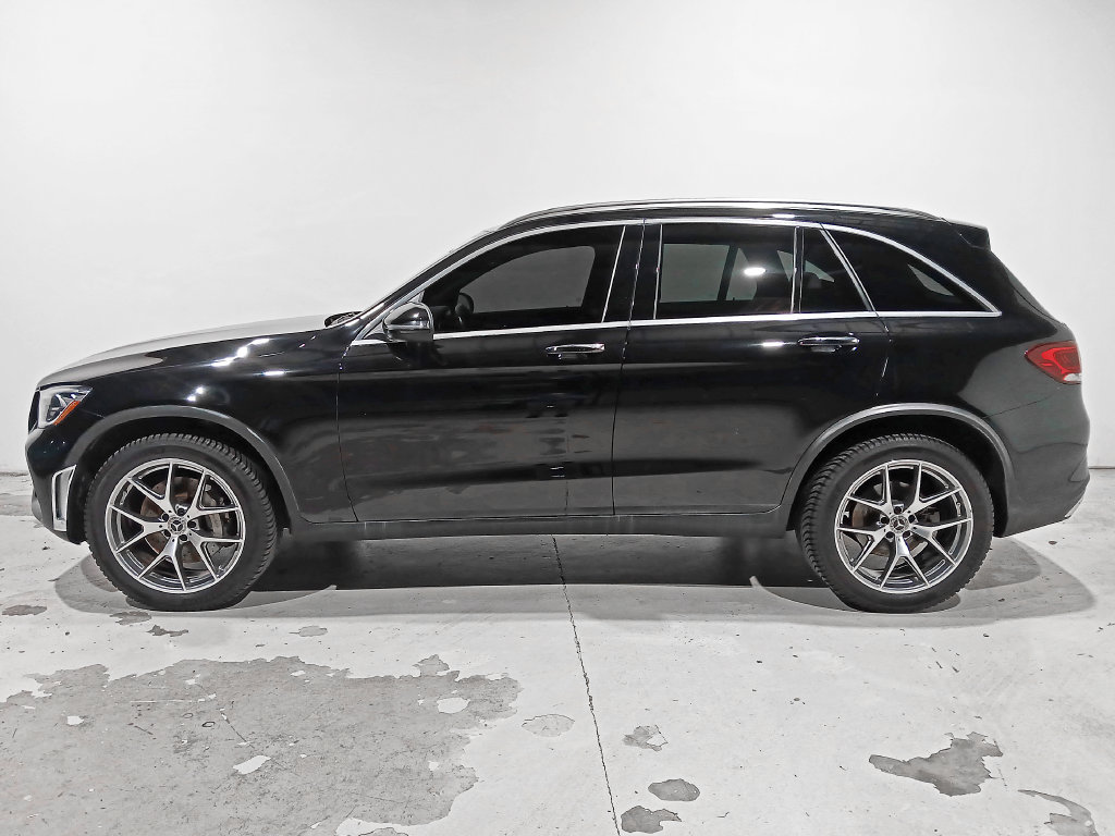 Certified 2020 Mercedes-Benz GLC 300 4MATIC image 4