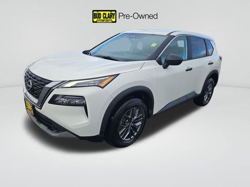 Used 2023 Nissan Rogue S image 1