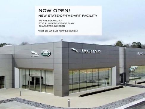 Used 2018 Jaguar F-PACE Premium image 3