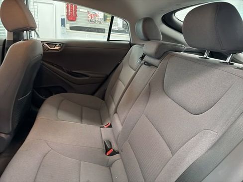 Used 2021 Hyundai Ioniq SEL FWD image 22