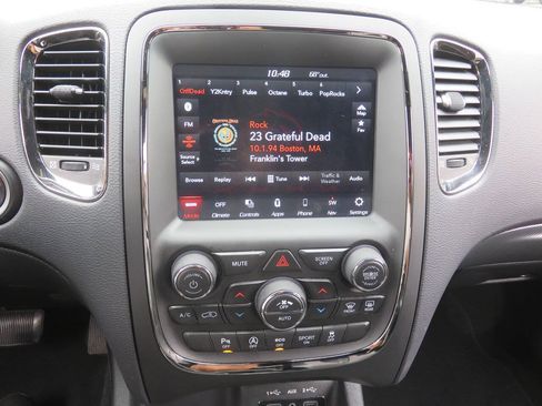 Used 2020 Dodge Durango GT w/ Blacktop Package AWD/4WD image 17