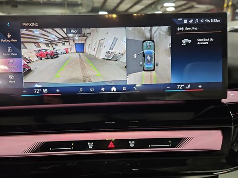 New 2026 BMW 530i w/ Premium Package image 25