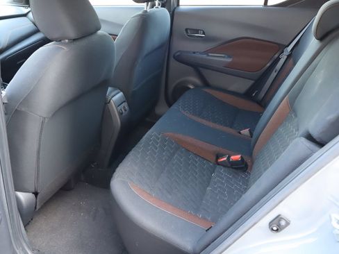 Used 2023 Nissan Kicks SR FWD image 5