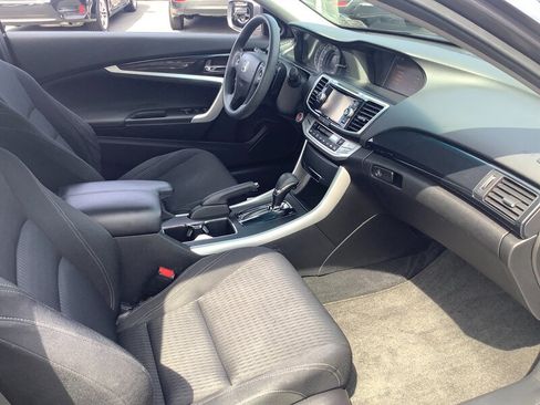 Used 2015 Honda Accord EX image 32