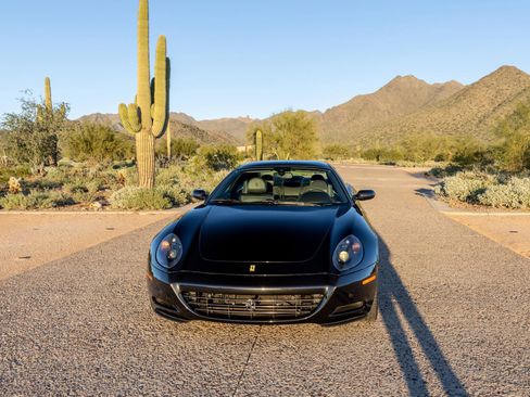 Used 2008 Ferrari 612 Scaglietti image 25