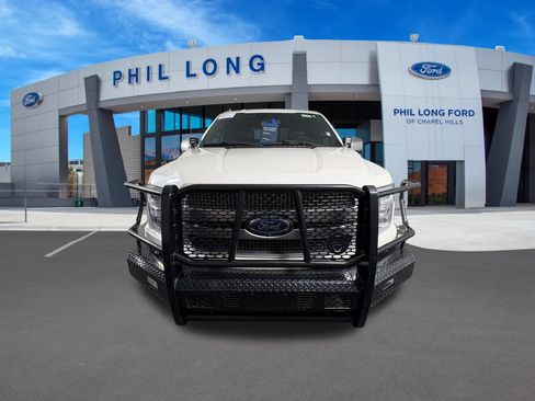 Certified 2019 Ford F150 Platinum w/ Equipment Group 701A Luxury AWD/4WD image 8