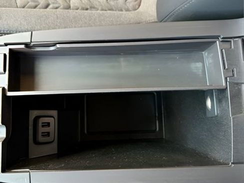 Used 2024 Chevrolet Equinox LT AWD/4WD image 13