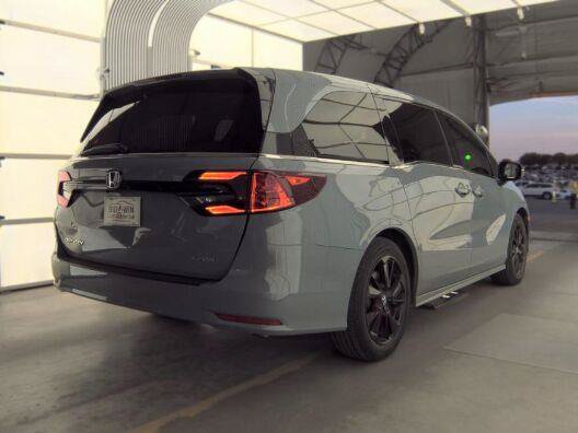 Used 2024 Honda Odyssey Sport image 4