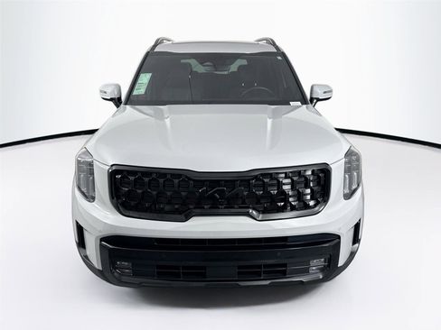 Used 2025 Kia Telluride SX X-Line image 9