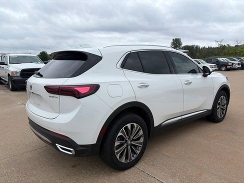 Used 2024 Buick Envision Preferred AWD/4WD image 3