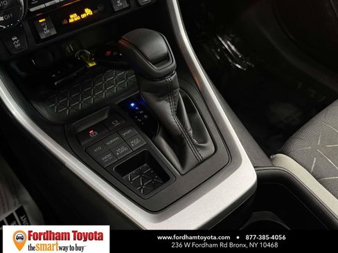 Used 2023 Toyota RAV4 XLE w/ Convenience Package AWD/4WD image 29