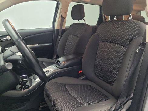 Used 2018 Dodge Journey SXT w/ Connectivity Group image 17