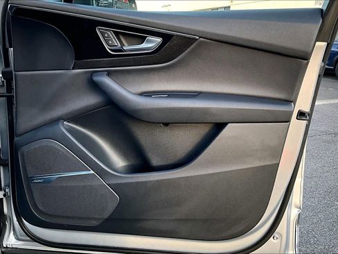 Used 2017 Audi Q7 3.0T Premium Plus image 22