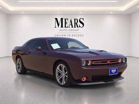 Used 2021 Dodge Challenger R/T RWD image 7