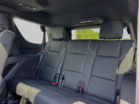 New 2025 Cadillac Escalade Premium Luxury image 22