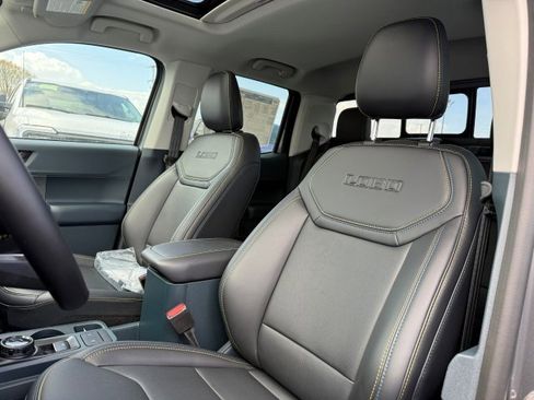 New 2026 Ford Maverick Lobo AWD/4WD image 15