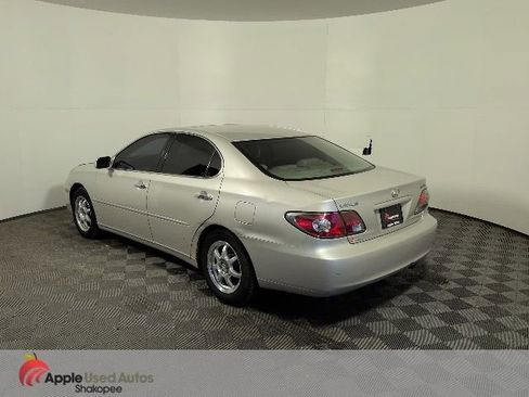 Used 2002 Lexus ES 330 image 4