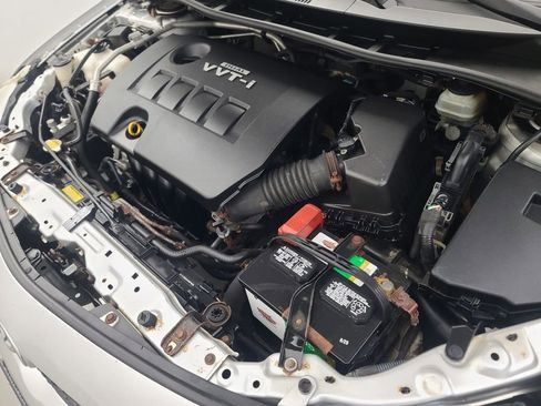 Used 2010 Toyota Corolla LE image 33