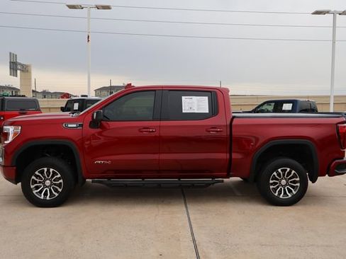 Used 2024 GMC Sierra 2500 Pro w/ Convenience Package image 4