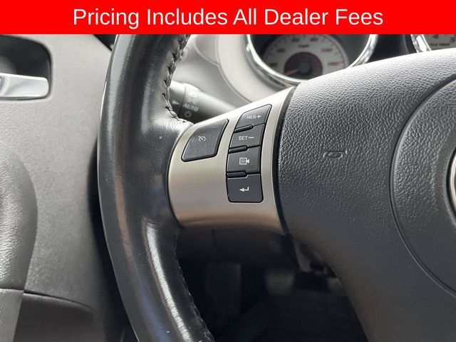 Used 2006 Pontiac Solstice Convertible w/ Premium Package RWD image 27