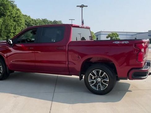 Used 2023 Chevrolet Silverado 1500 RST AWD/4WD image 7