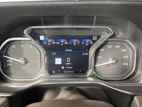 Used 2021 GMC Yukon Denali w/ Denali Premium Package AWD/4WD image 13